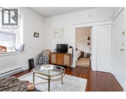 1106 Balmoral Rd, Victoria, BC V8T1B1 Photo 8