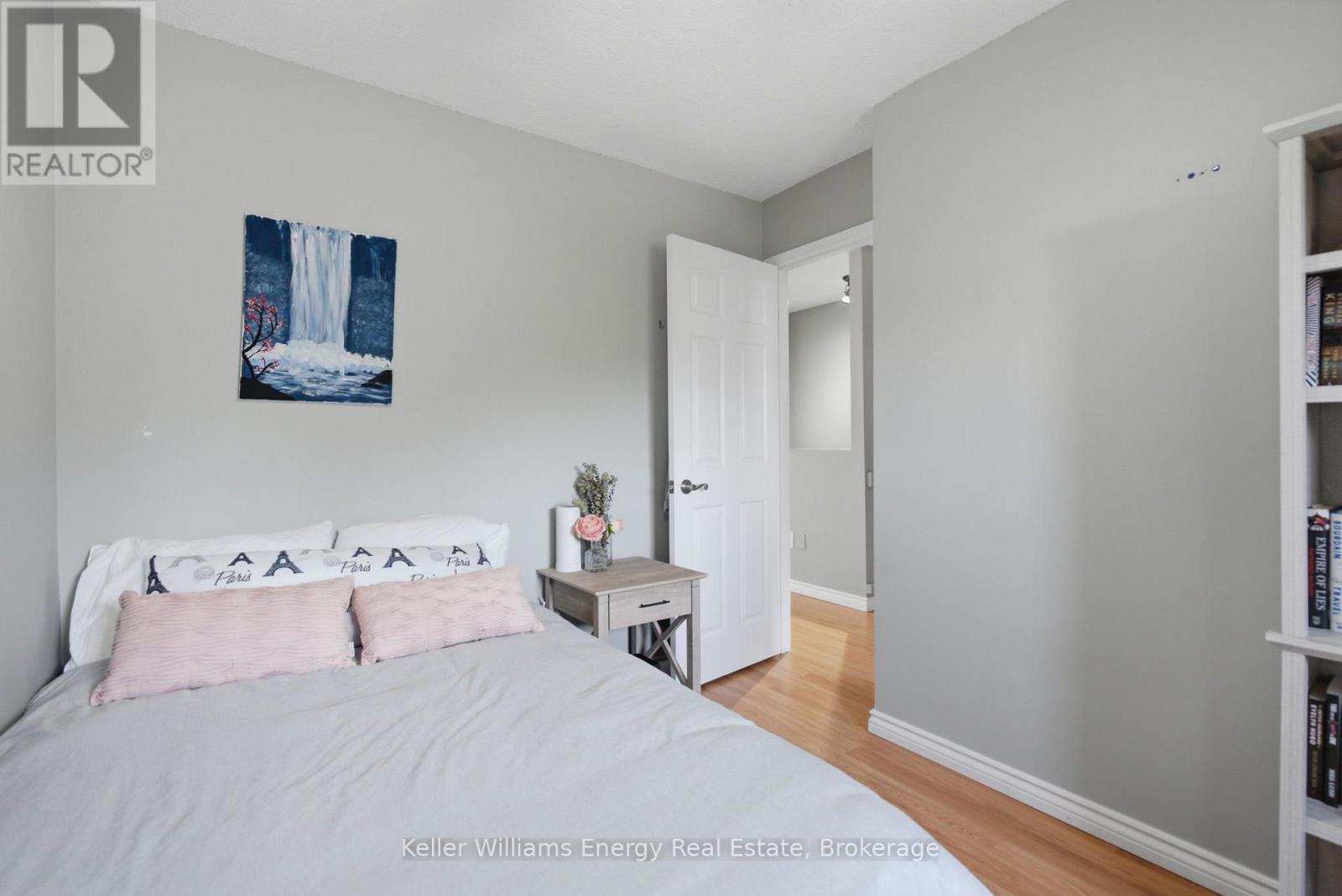 1454 VALLEY DRIVE - 23