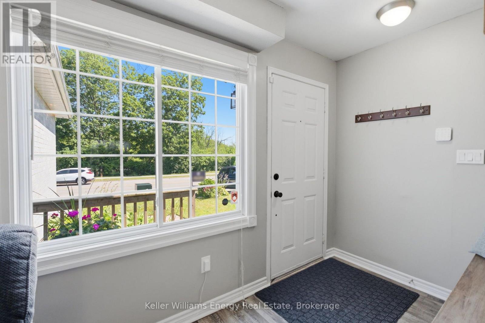 1454 VALLEY DRIVE - 5