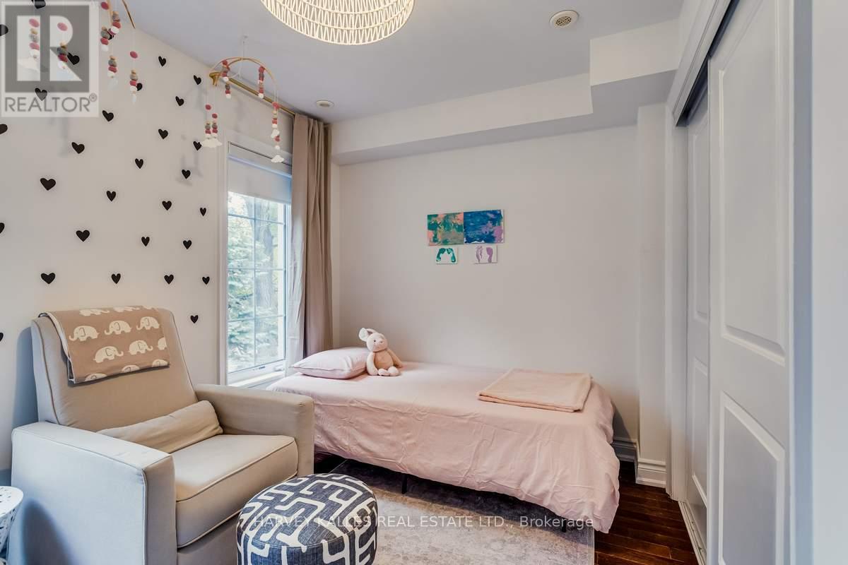 #7 70 HARGRAVE LANE - 24