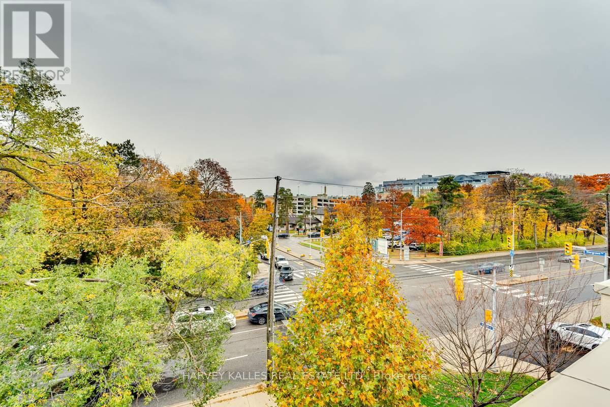 #7 70 HARGRAVE LANE - 32