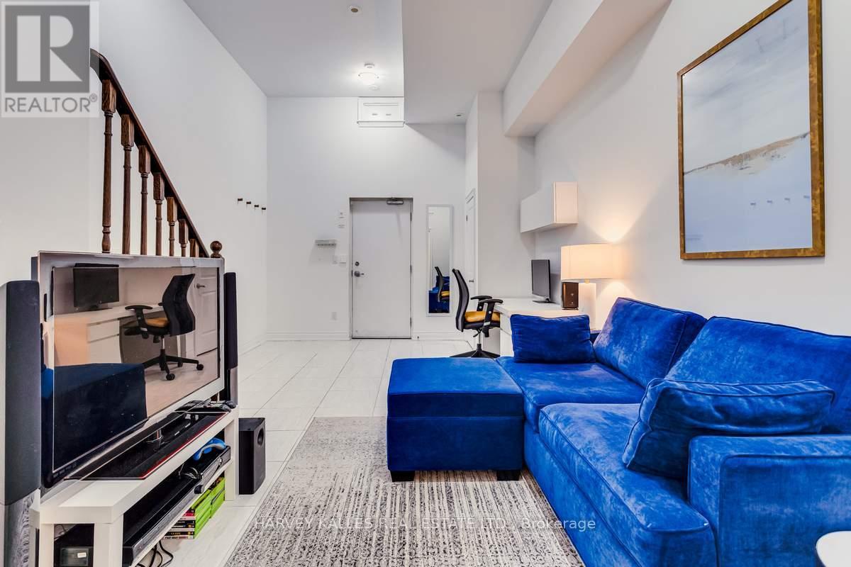 #7 70 HARGRAVE LANE - 37