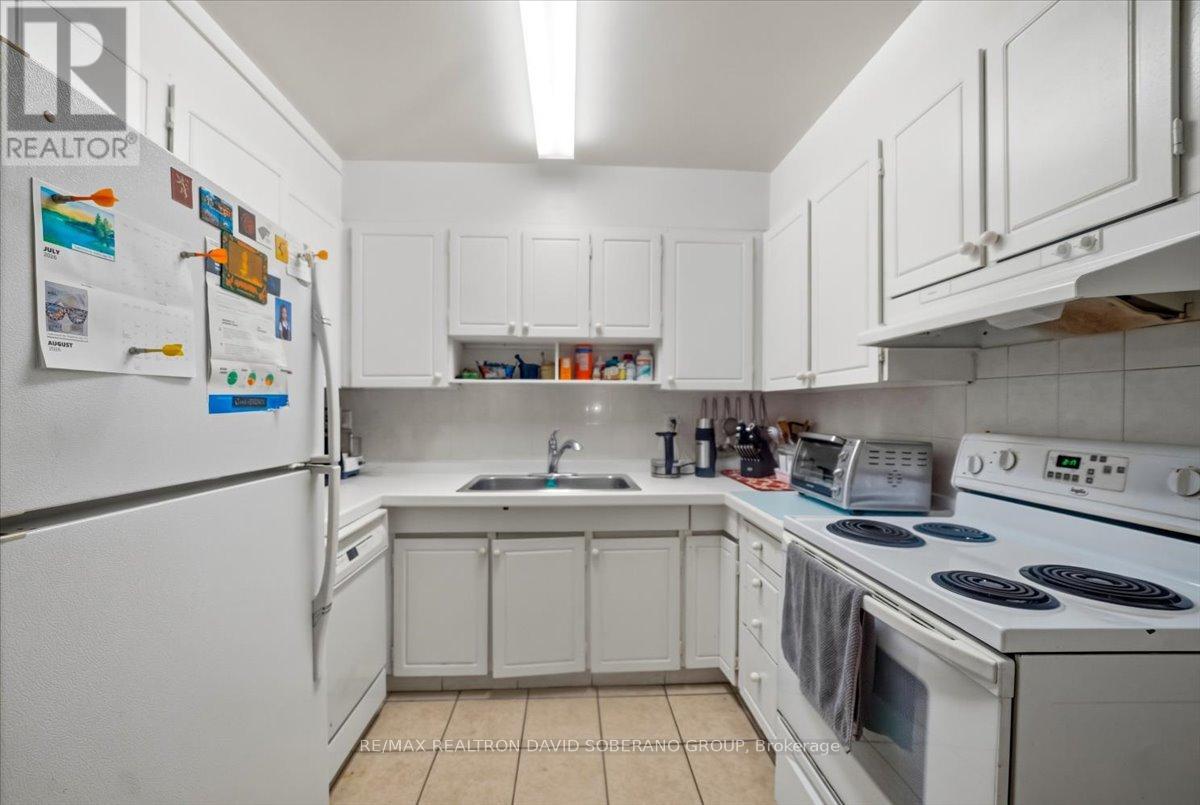#601 130 NEPTUNE DRIVE - Image 14