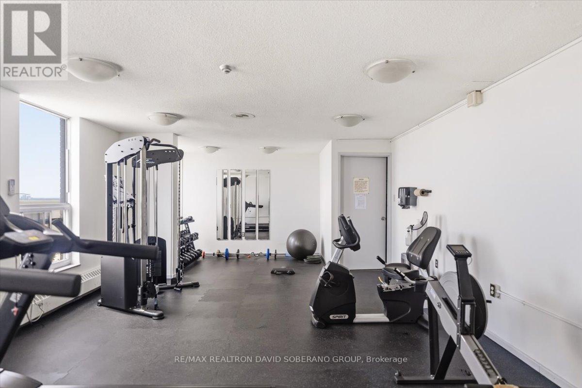 #601 130 NEPTUNE DRIVE - Image 35