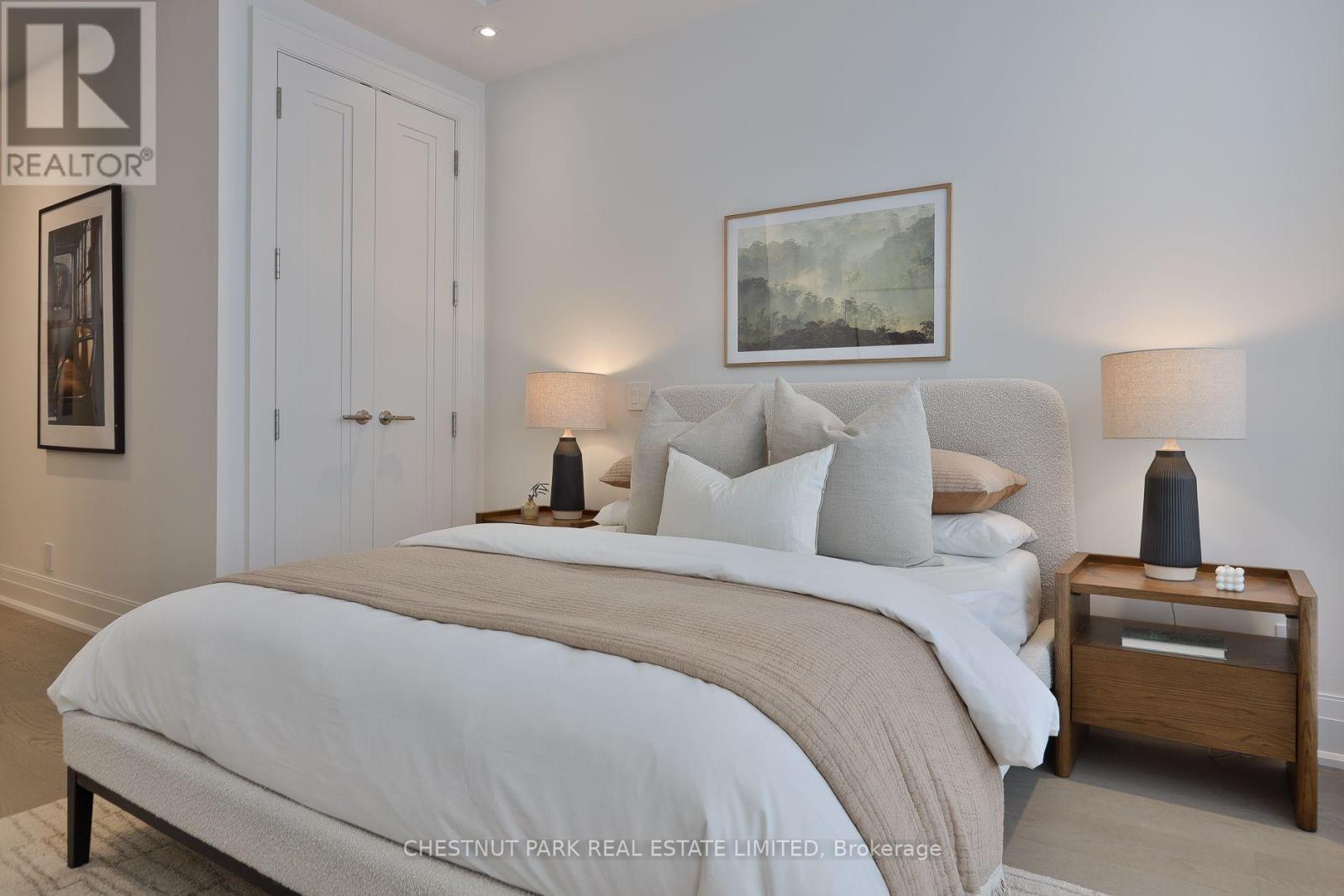 #404 10 PRINCE ARTHUR AVENUE - Image 35