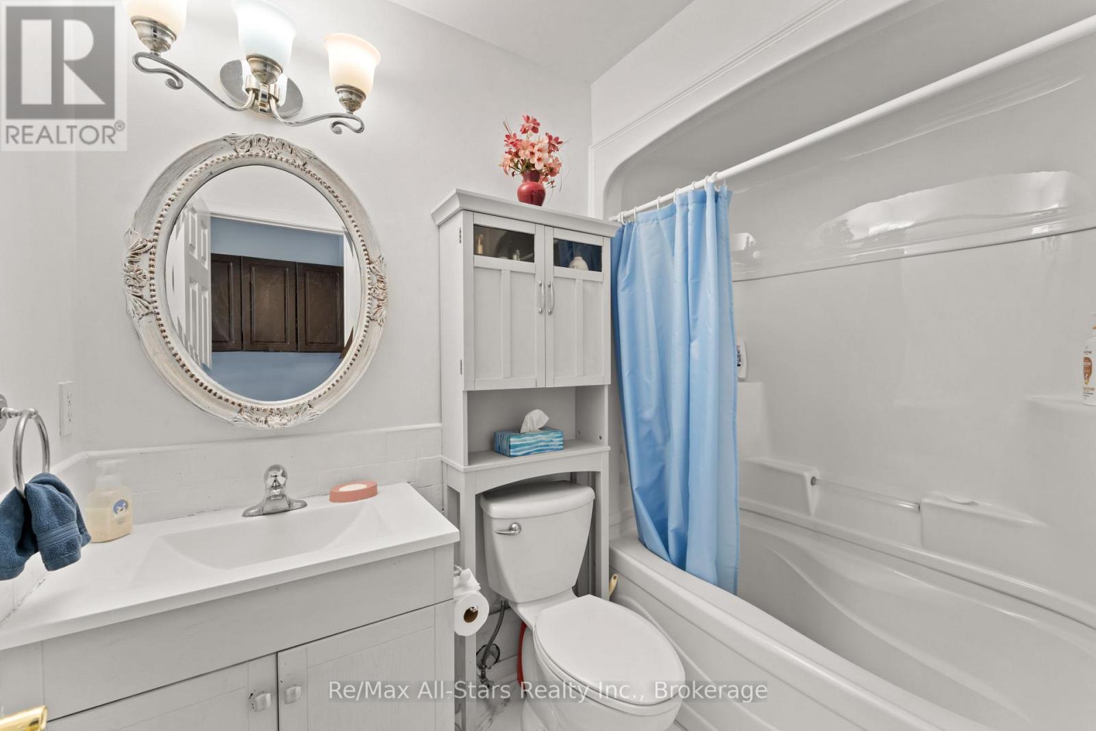 53 HELEN STREET - Image 26