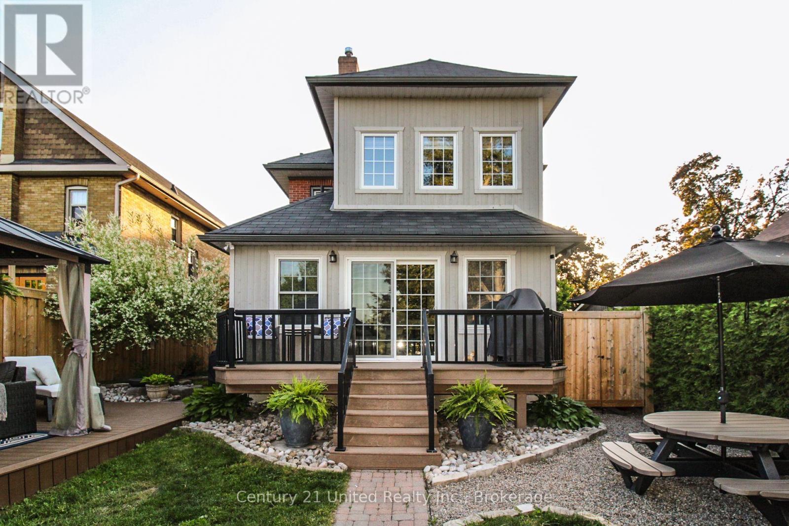 566 WATERFORD STREET - 2
