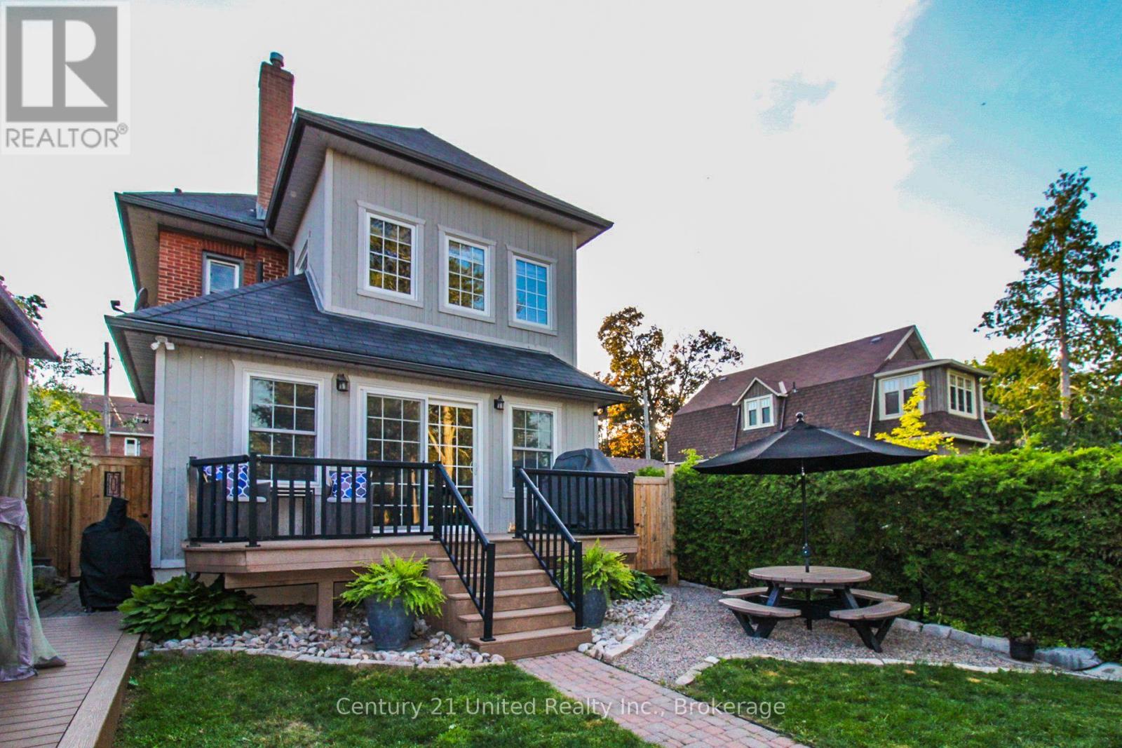 566 WATERFORD STREET - 45