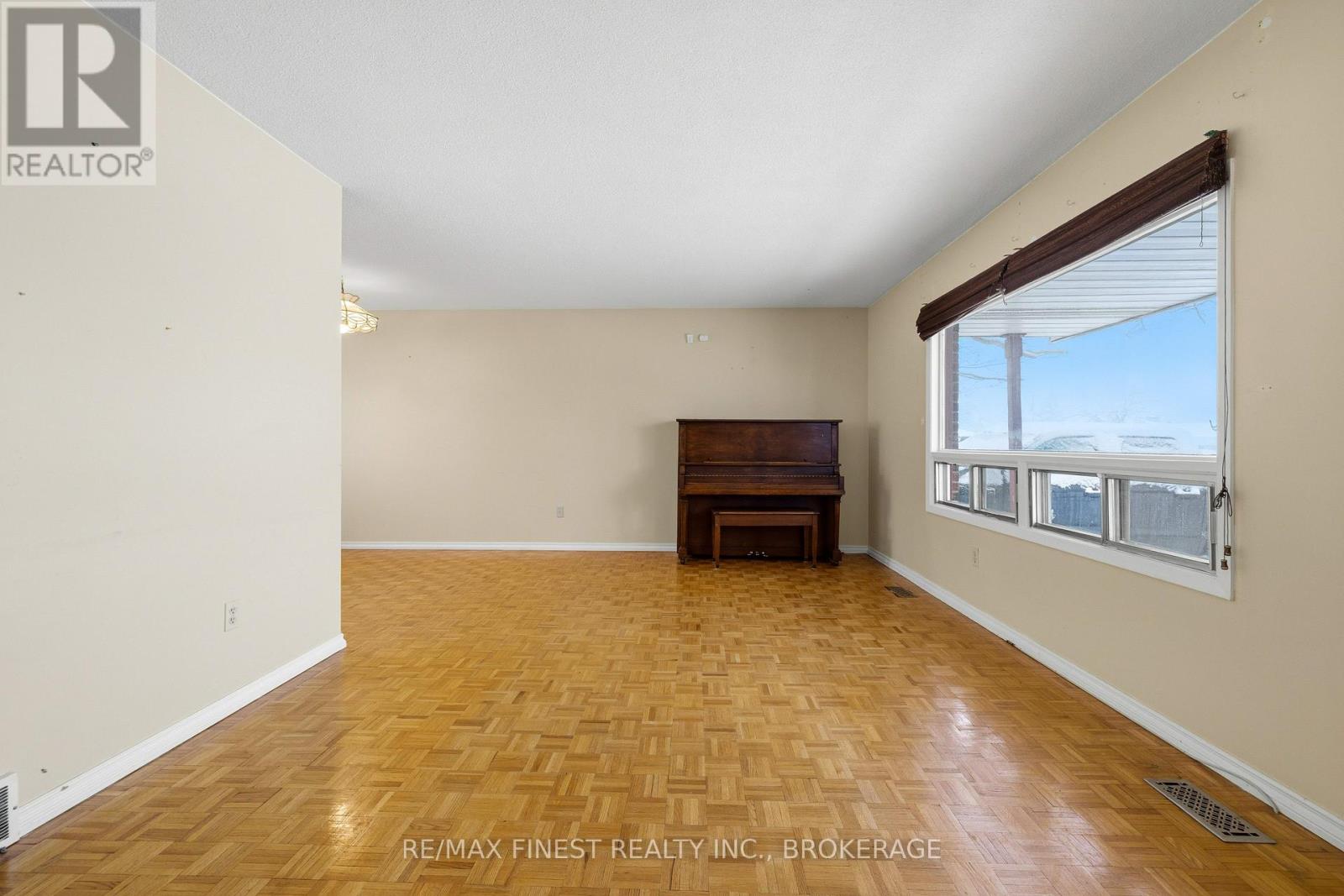 628 STANFORD STREET - 14