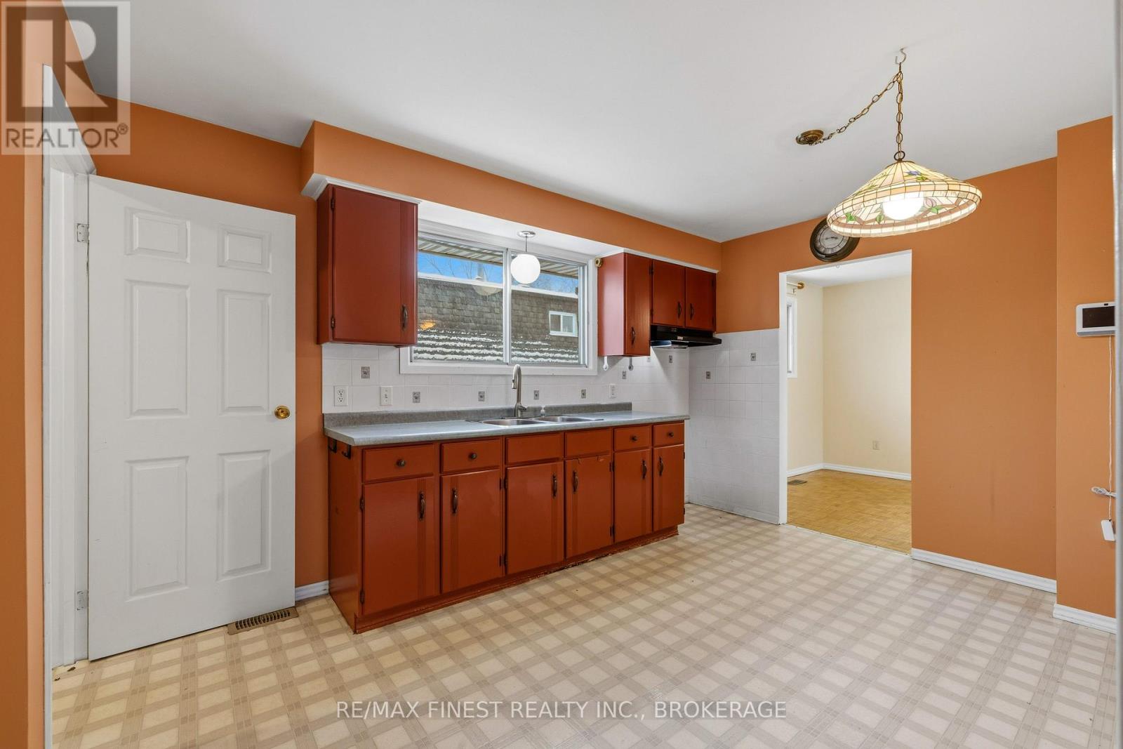 628 STANFORD STREET - 18
