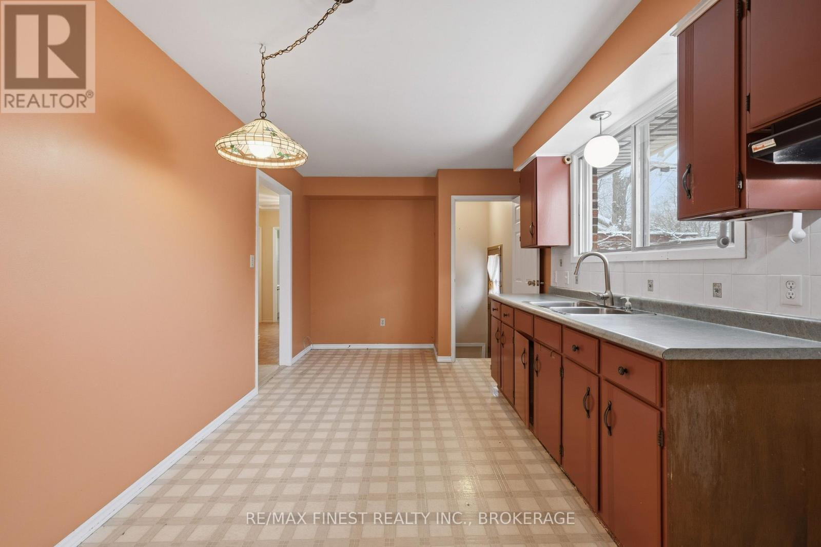 628 STANFORD STREET - 20