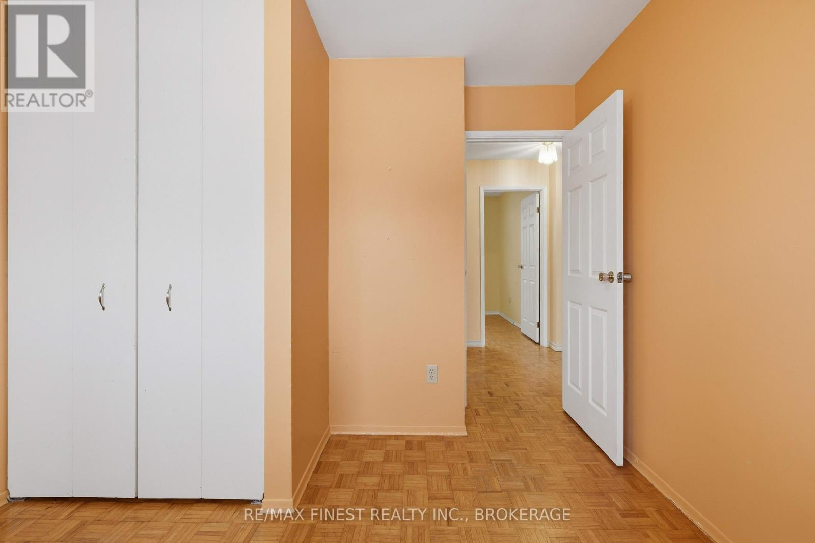 628 STANFORD STREET - 26