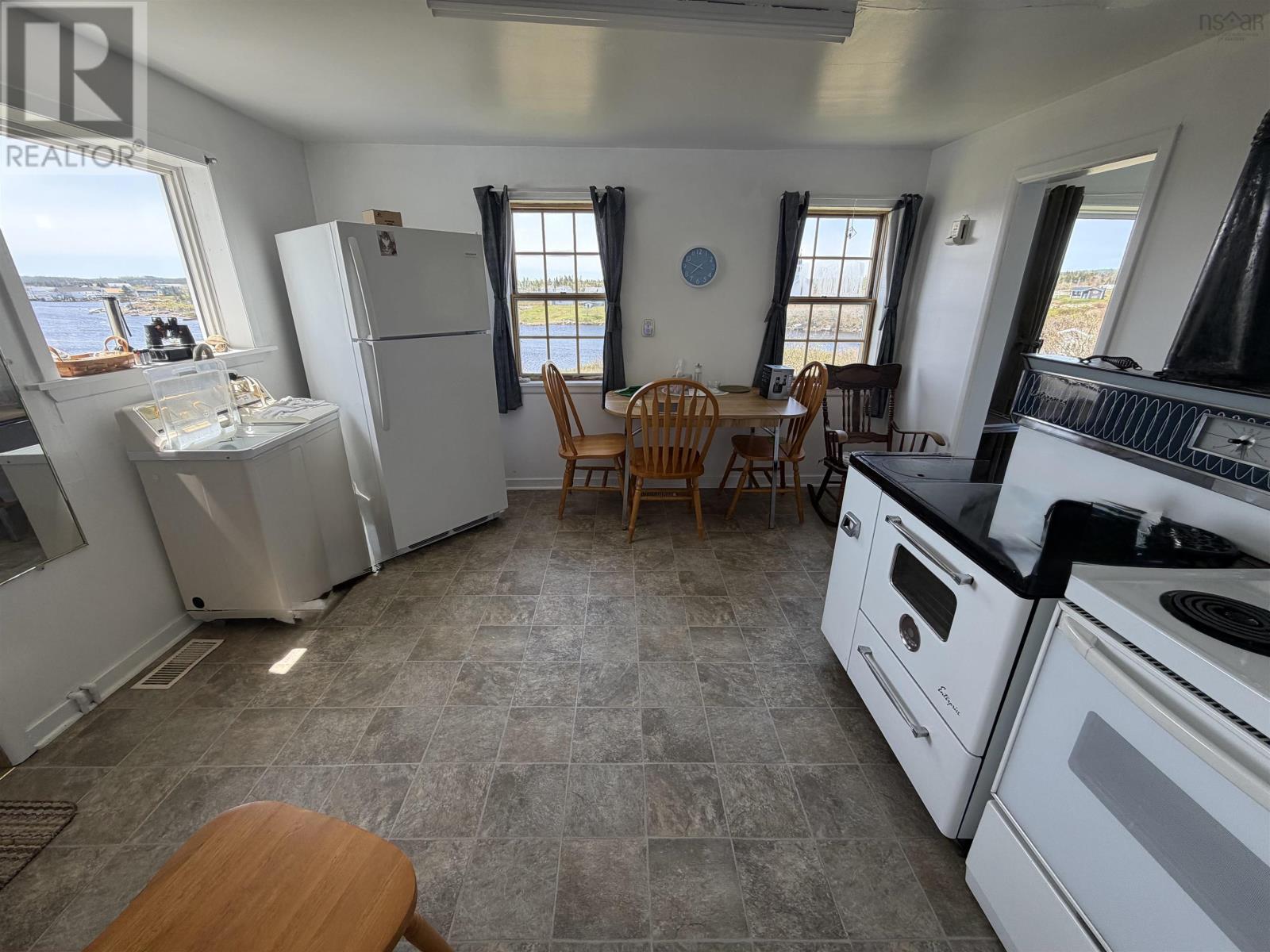 88 Pellerin Road - 11