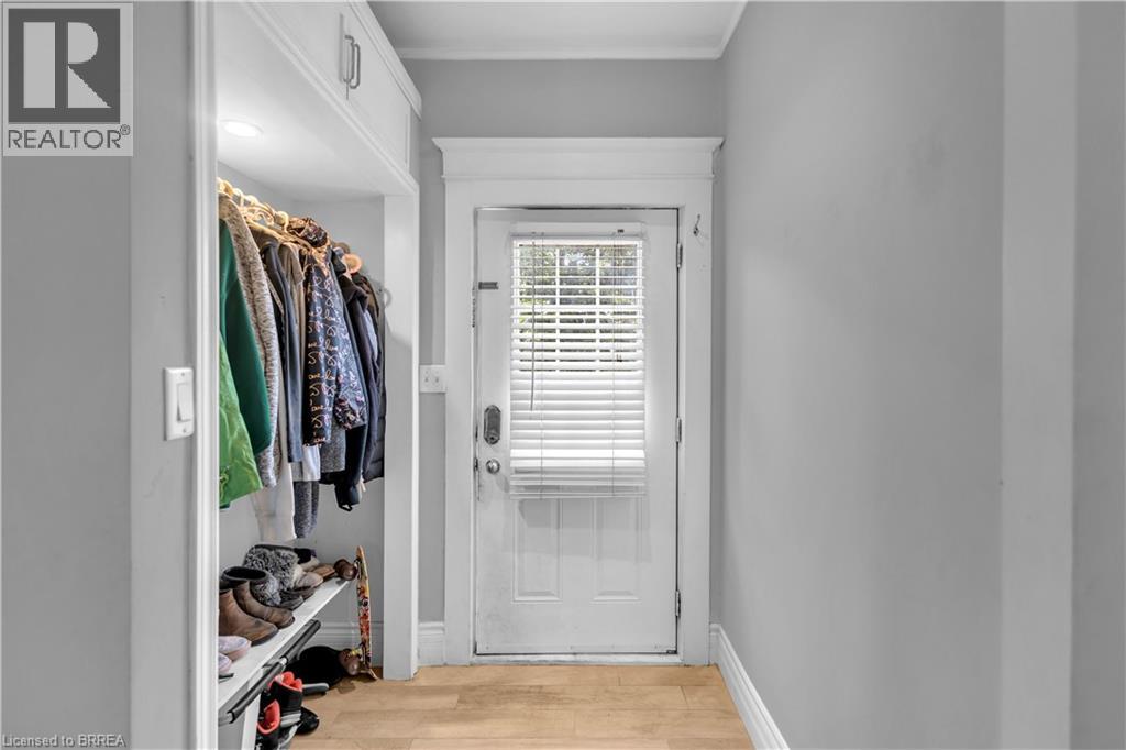 55 ABERDEEN Avenue - 2