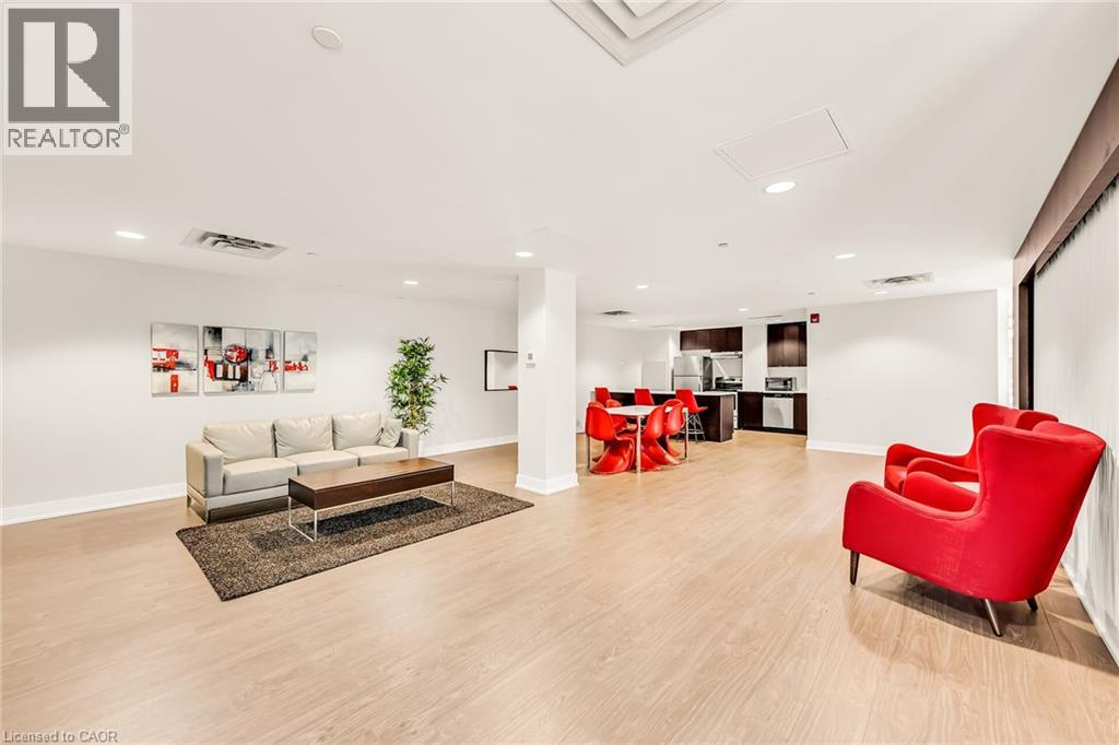 #214 1284 GUELPH Line - 36