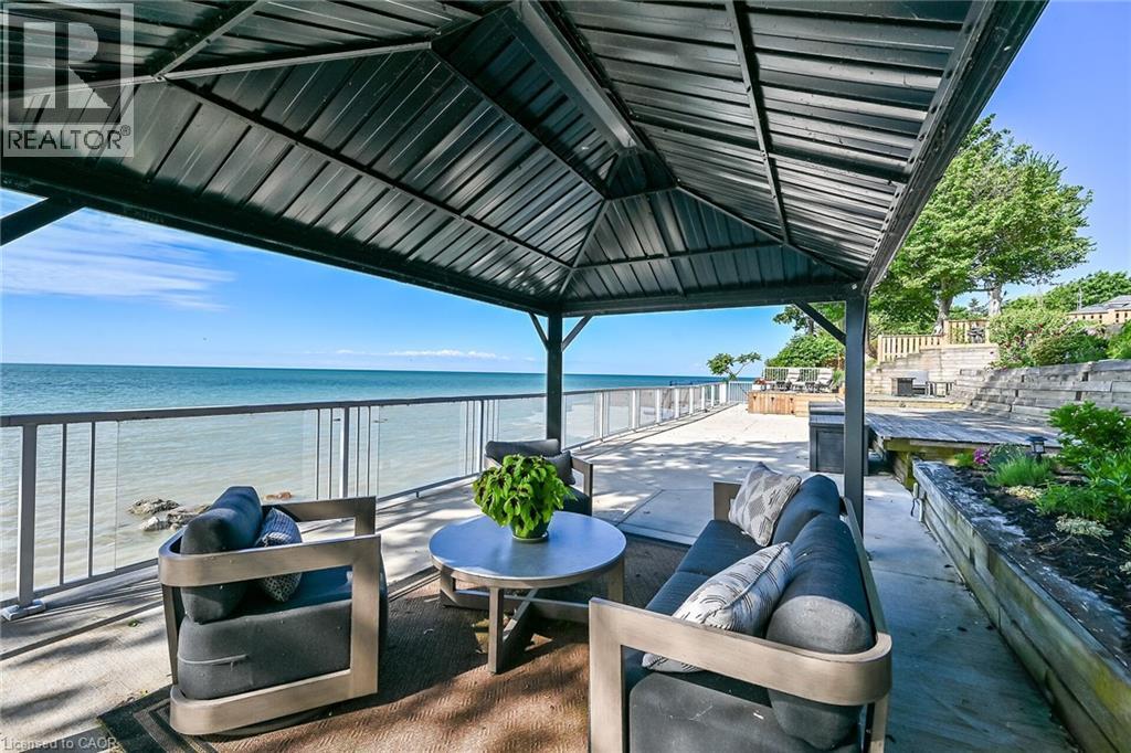 108 LAKESIDE Drive - 42