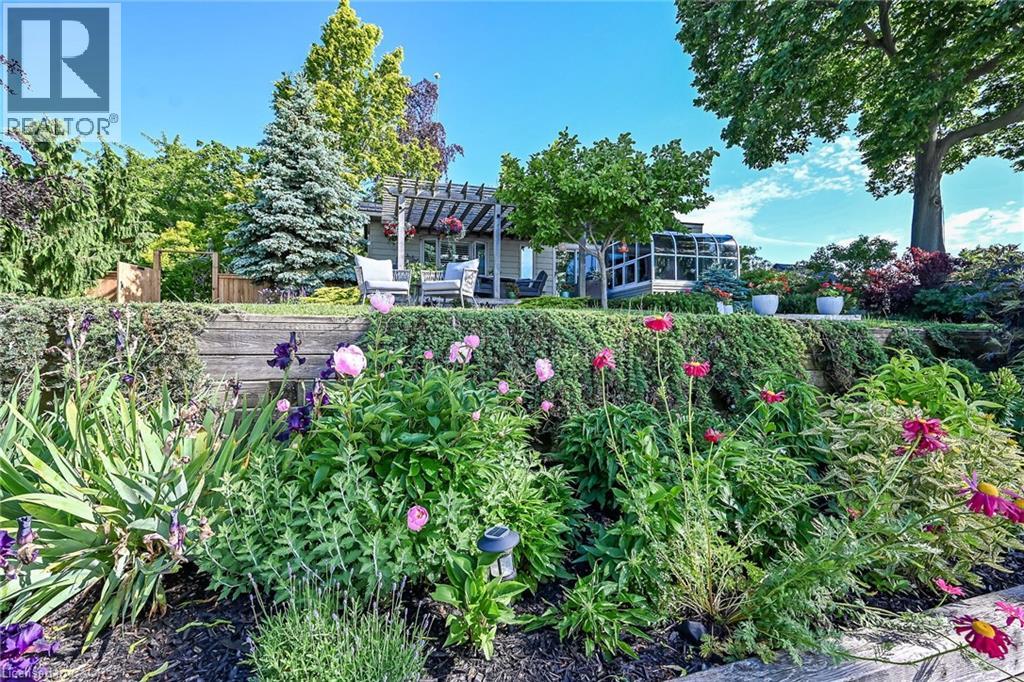 108 LAKESIDE Drive - 45