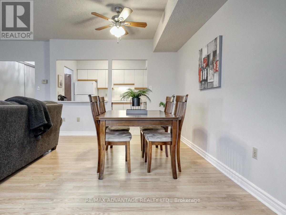 #205 744 WONDERLAND ROAD S - 11