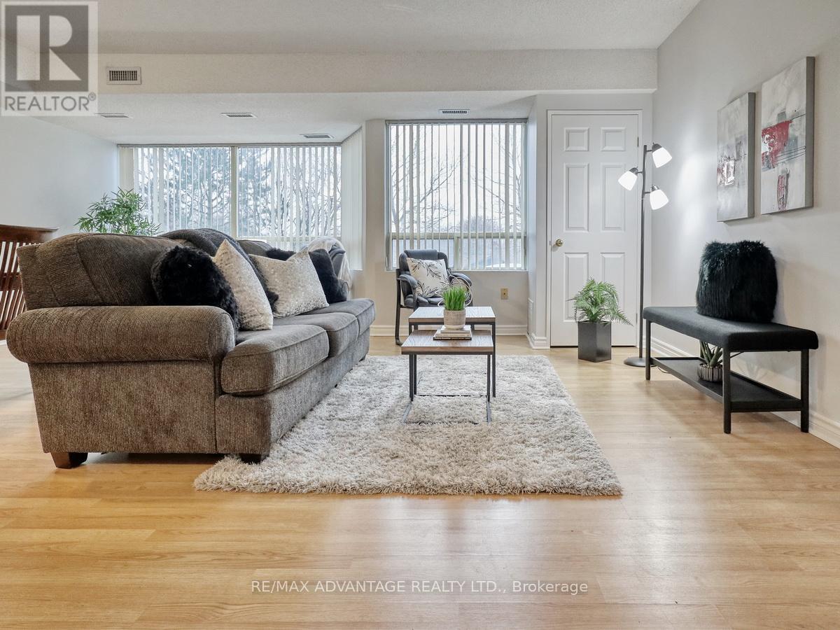 #205 744 WONDERLAND ROAD S - 7