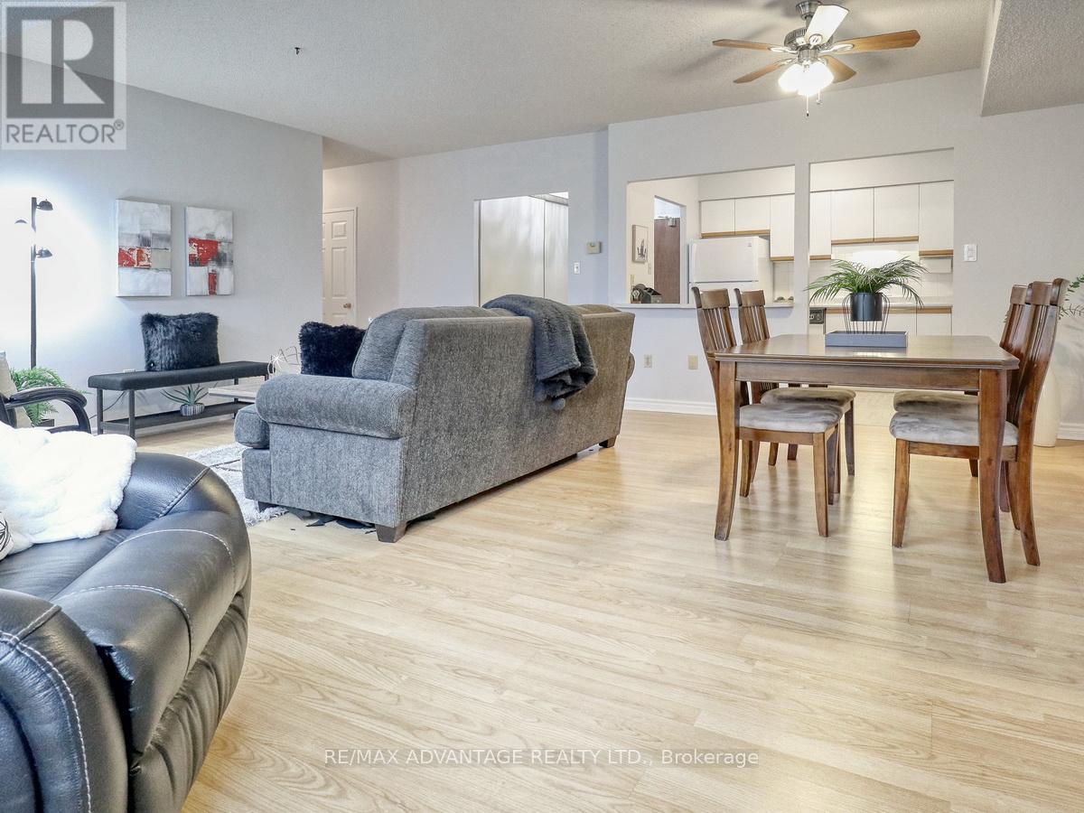 #205 744 WONDERLAND ROAD S - 9