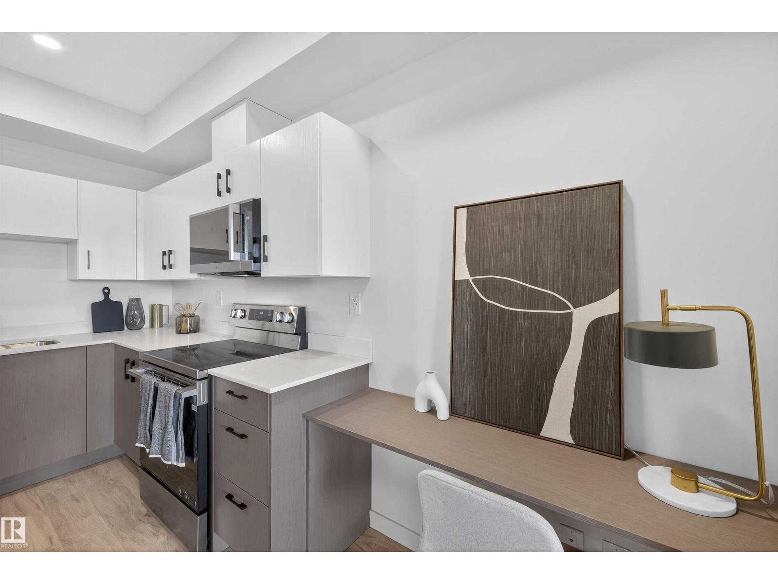 355 CLAREVIEW STATION Drive NW - Photo 5
