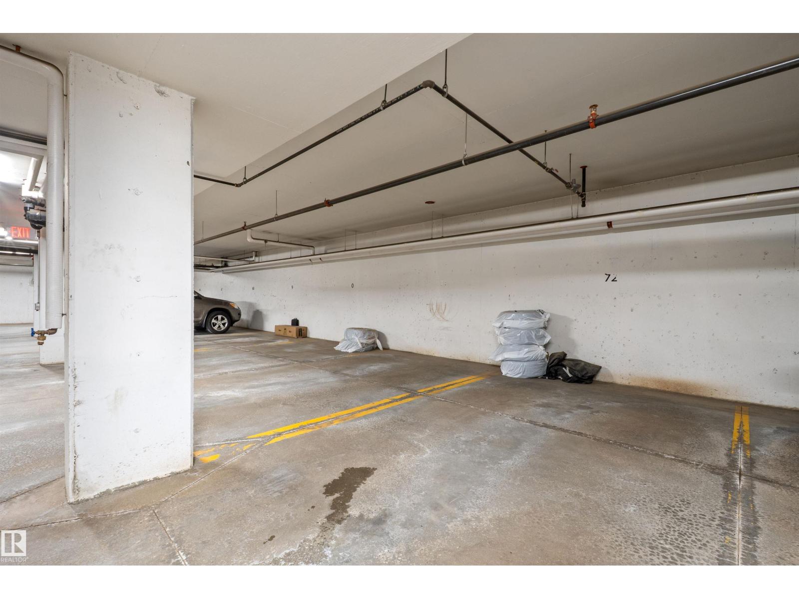 #210 2229 44 AV NW - 38