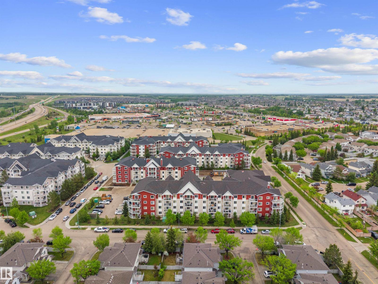 #210 2229 44 AV NW - 42