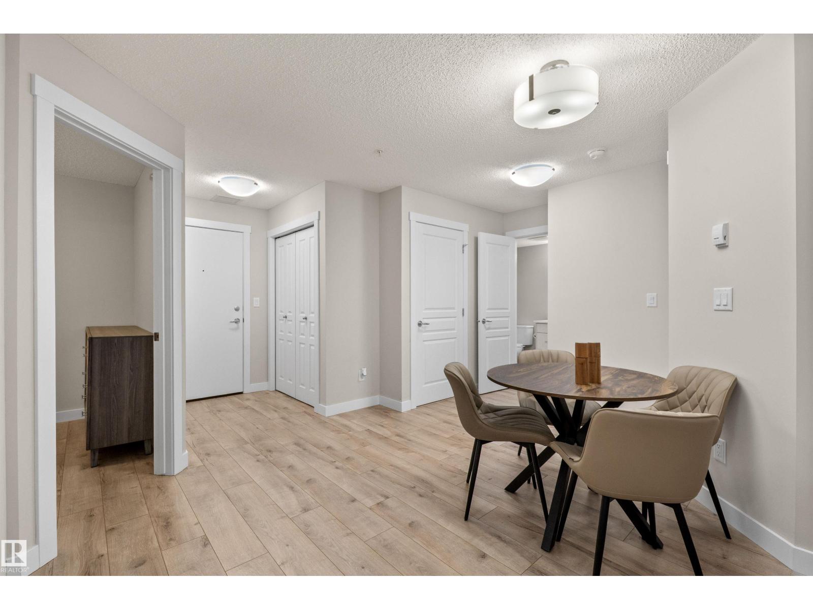 #210 2229 44 AV NW - 15