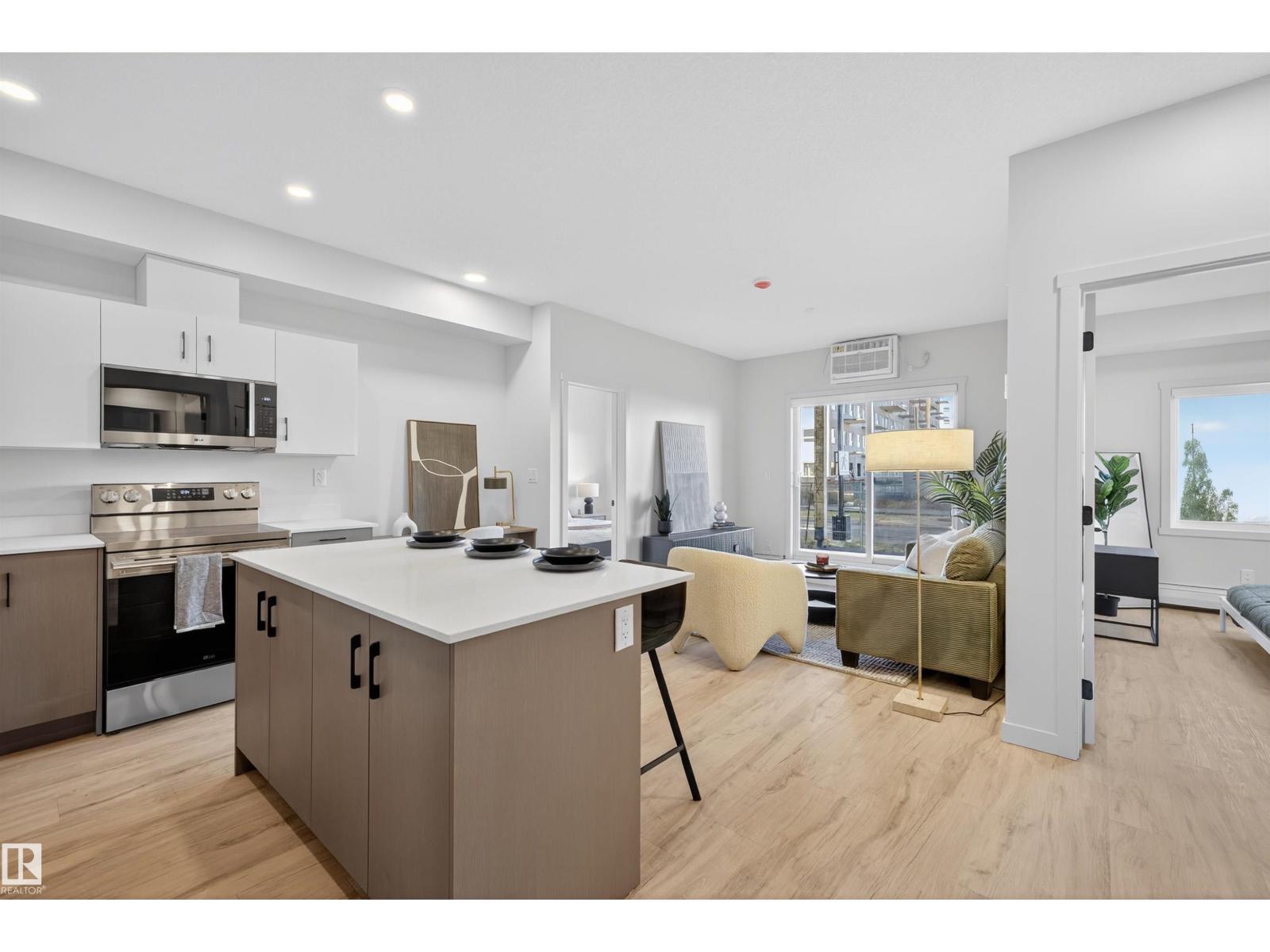 355 CLAREVIEW STATION Drive NW
