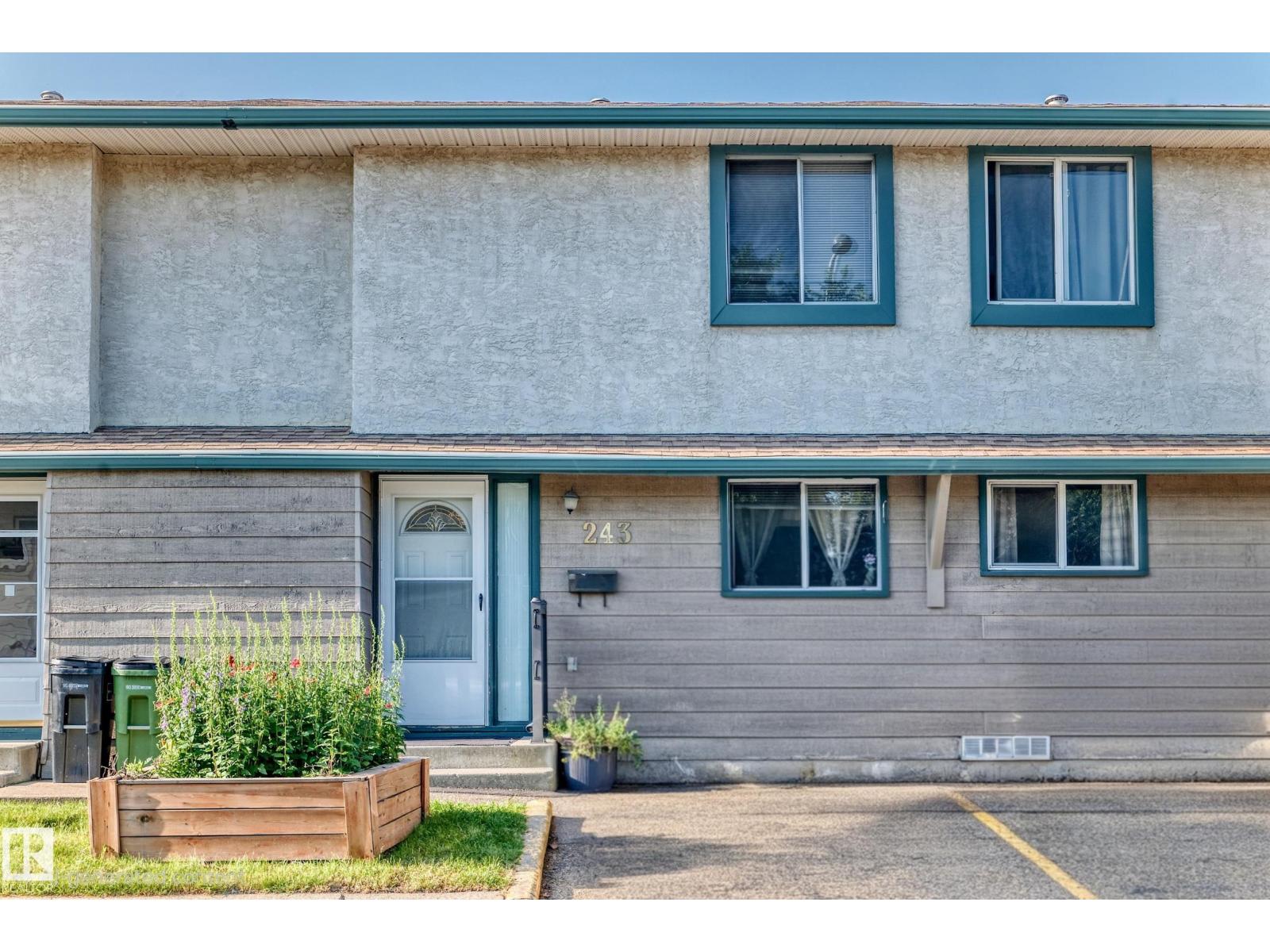 243 Abbotsfield RD NW - 1