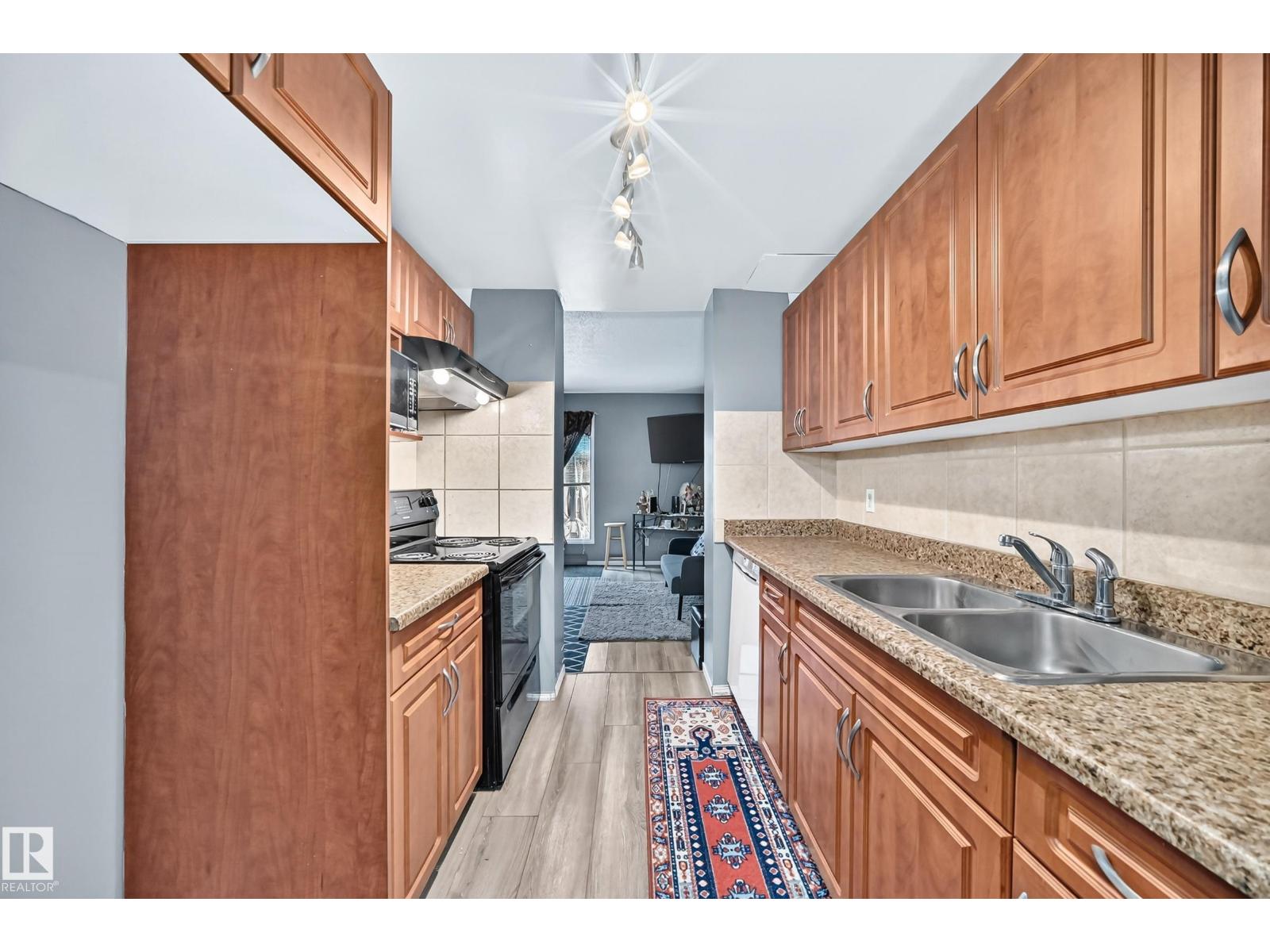 243 Abbotsfield RD NW - 4