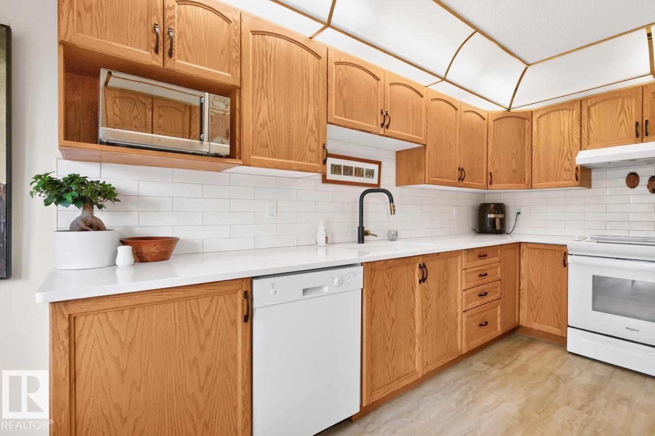 #226 200 BETHEL DR - 7