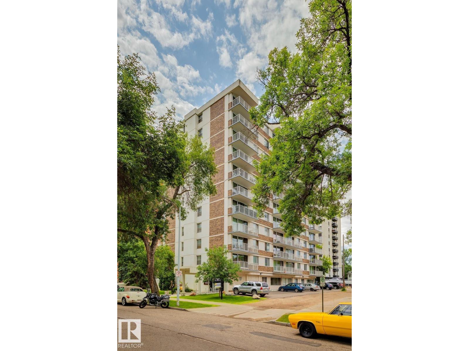 #1107 9930 113 ST NW - 24