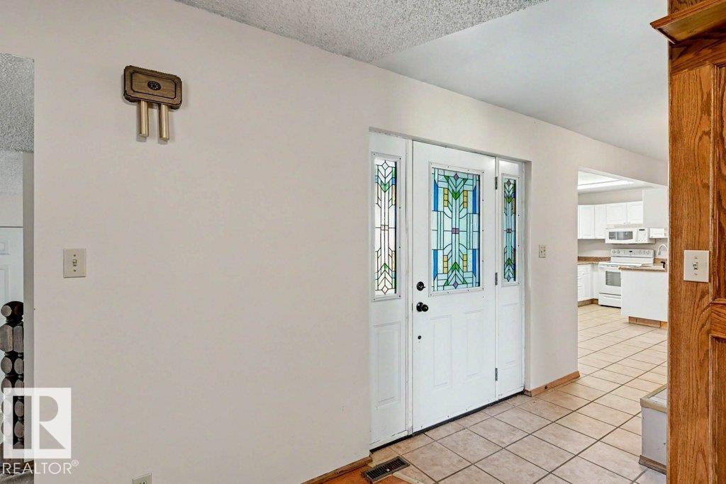 26 LOUISBOURG PL - Image 11
