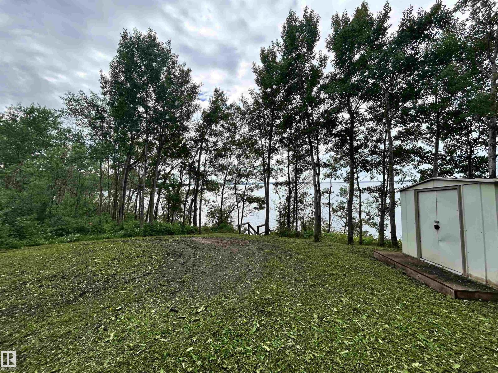 414 13221 Twp Rd 680 - 13