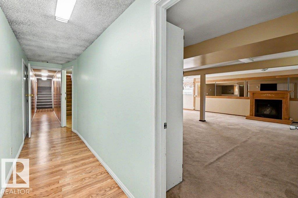 26 LOUISBOURG PL - 50