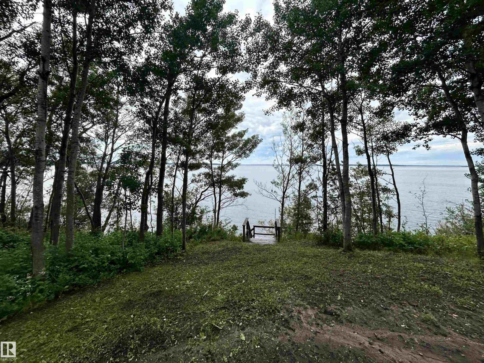 414 13221 Twp Rd 680 - 14