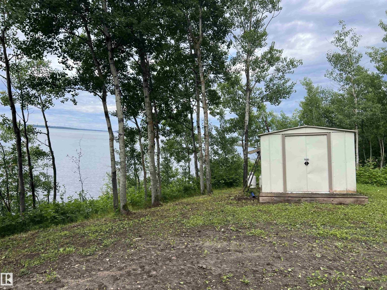 414 13221 Twp Rd 680 - 22