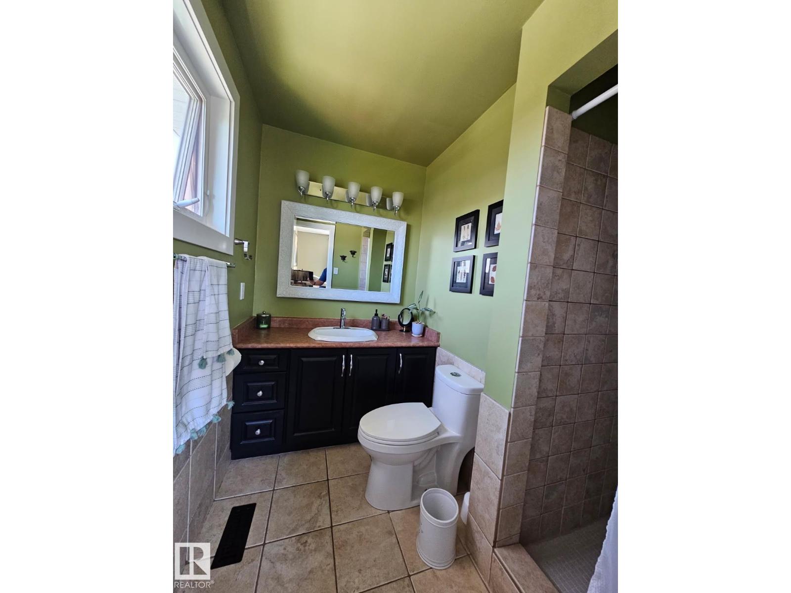 11431 144 AV NW - 30