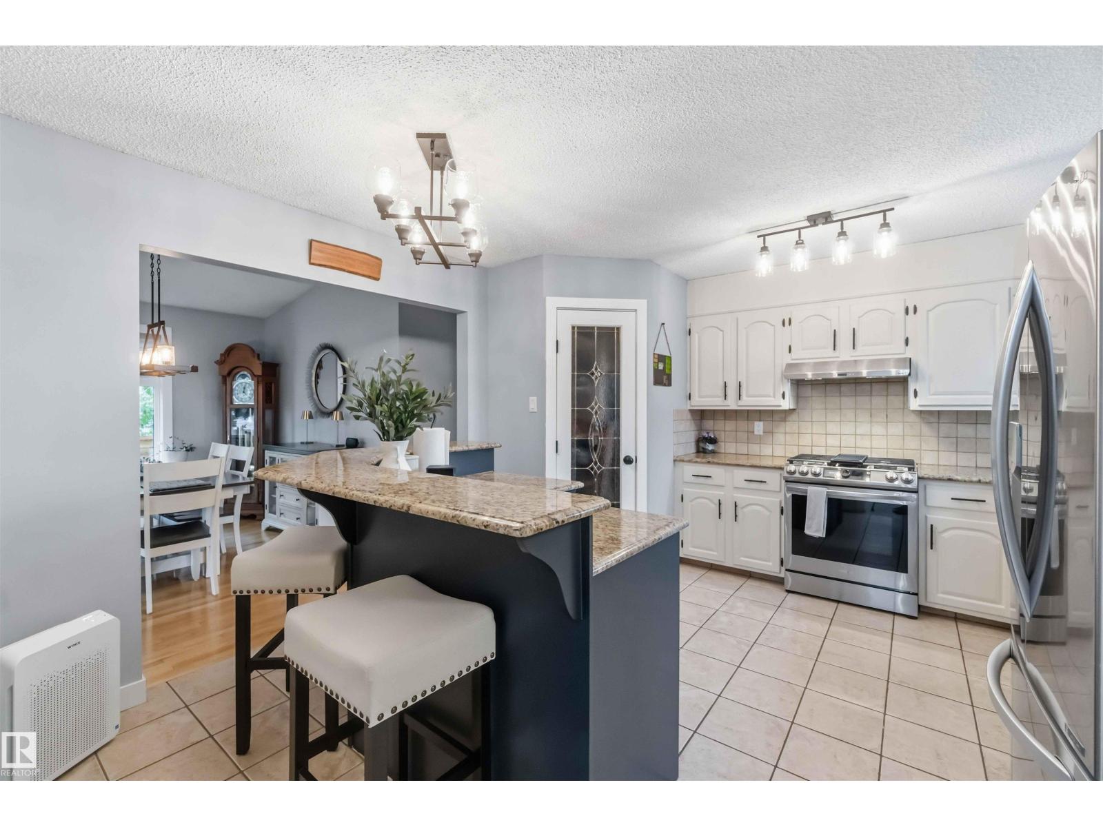 11431 144 AV NW - 15