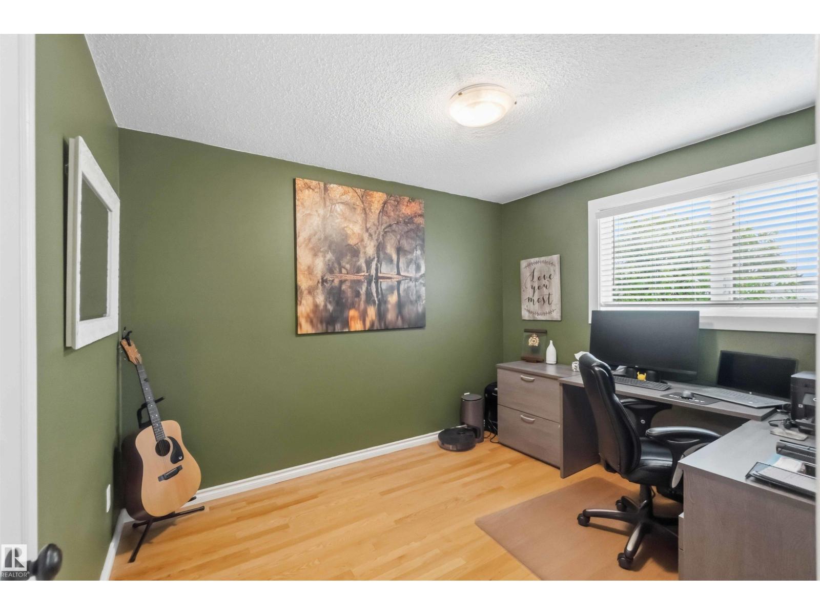11431 144 AV NW - 24