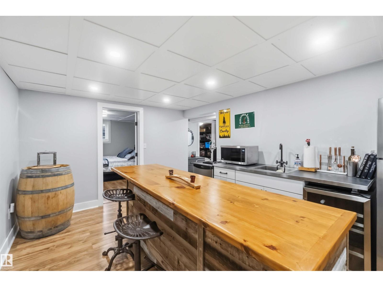 11431 144 AV NW - 40