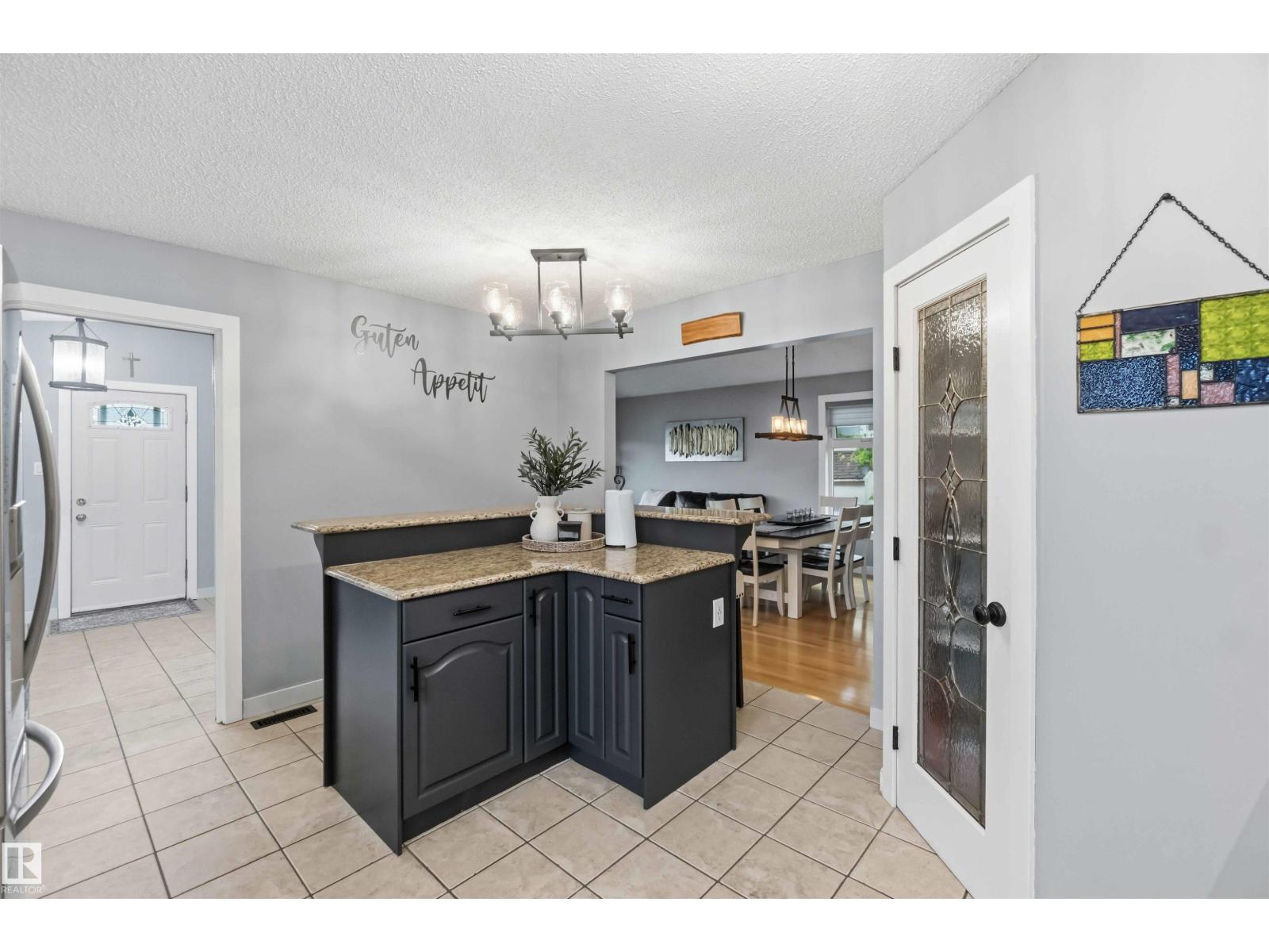 11431 144 AV NW - 20