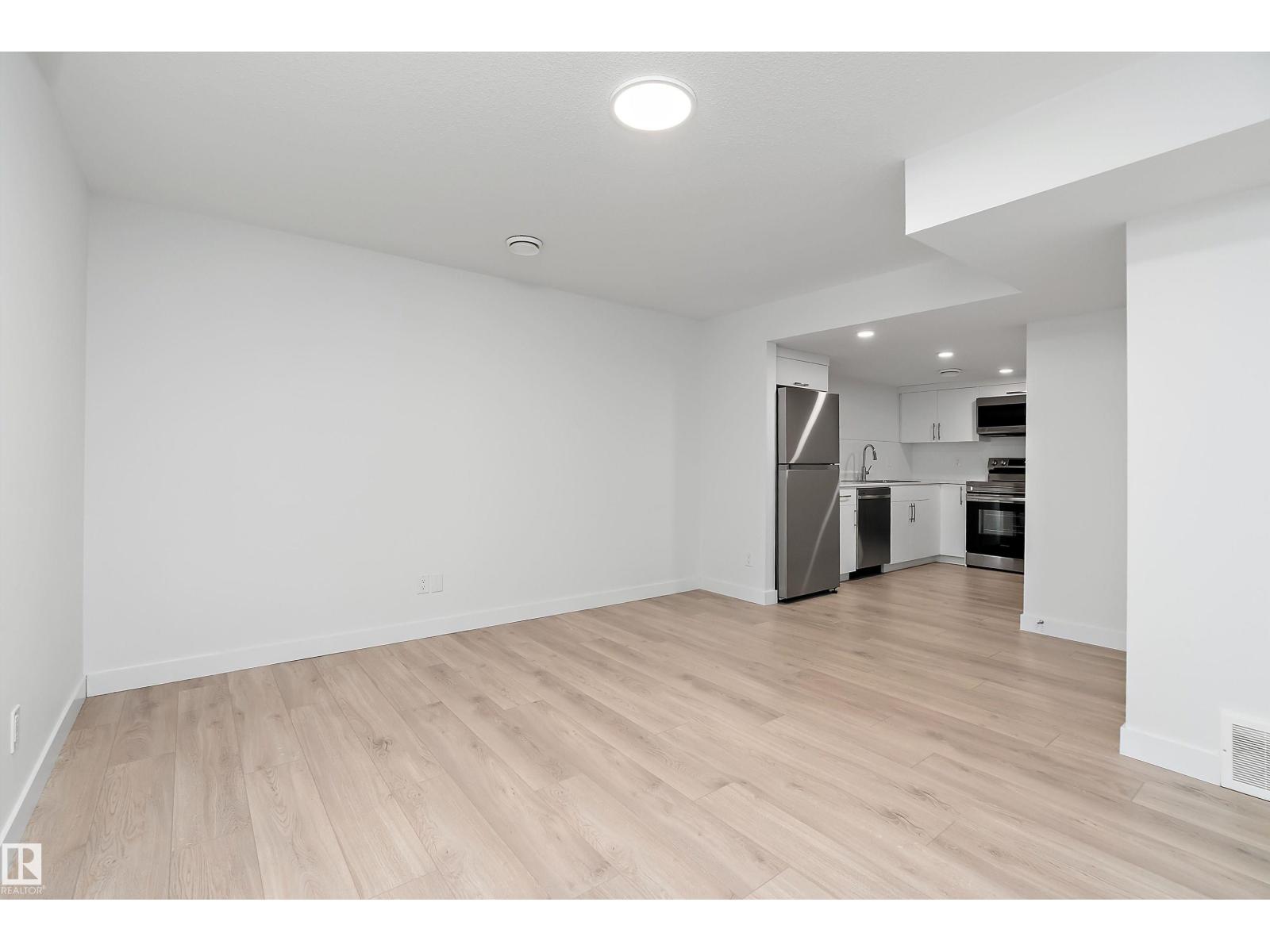 2644 192 ST NW - 40