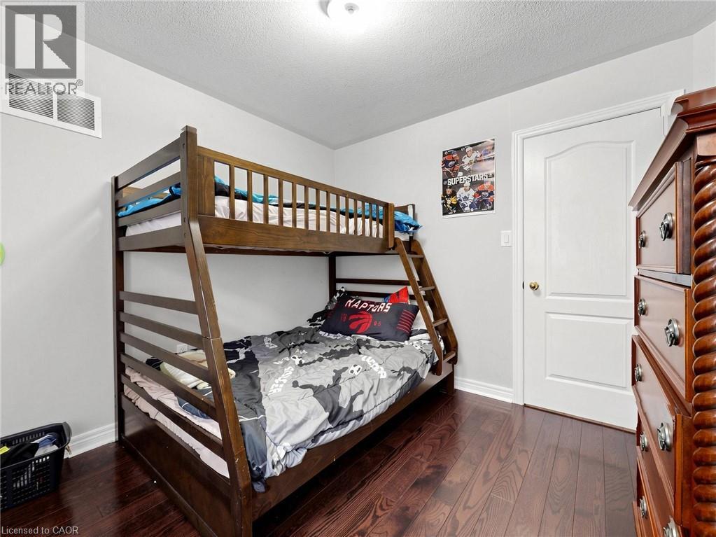 208 WESTON Drive - 33