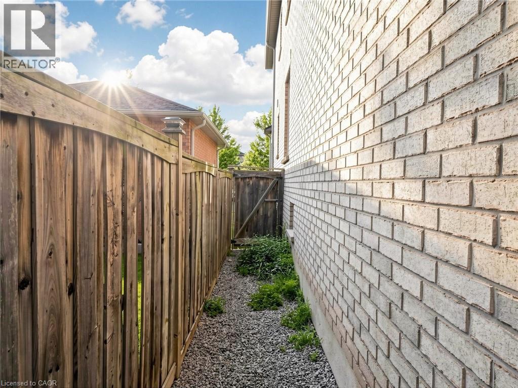 208 WESTON Drive - 50