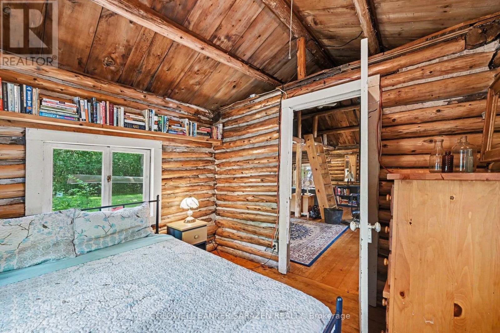 336 KEDEY ISLAND - 21
