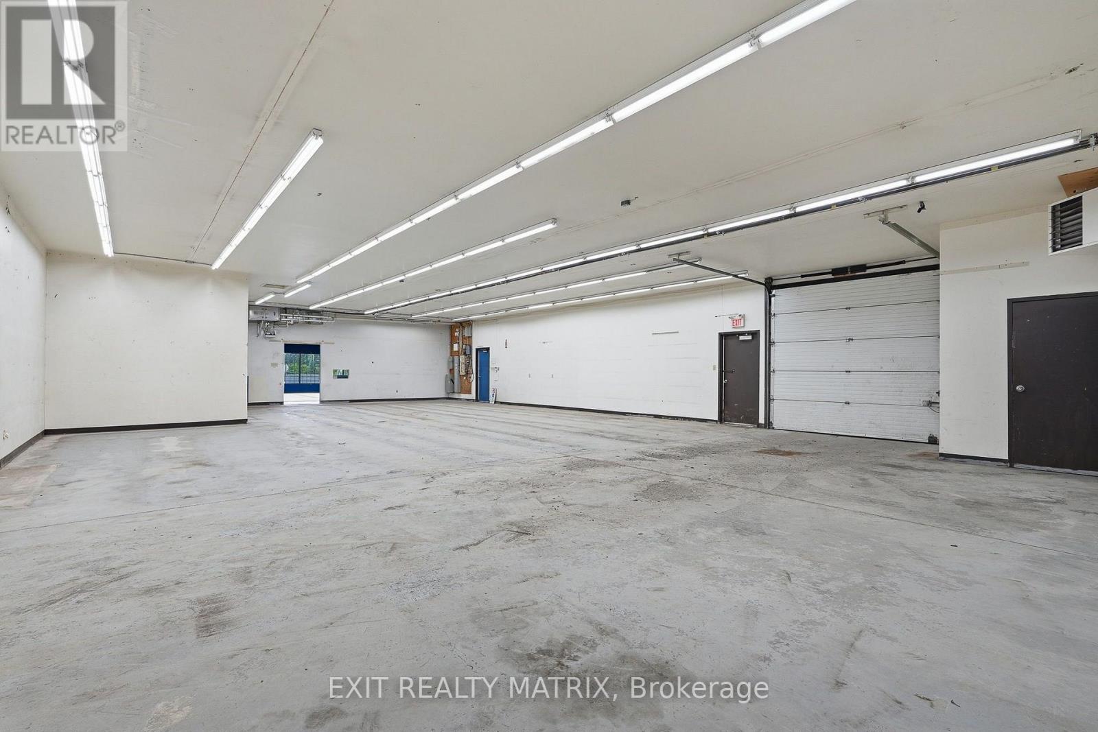 699 NOTRE DAME ROAD, Ottawa. Luxury613. By Peter Sagos - Image 18