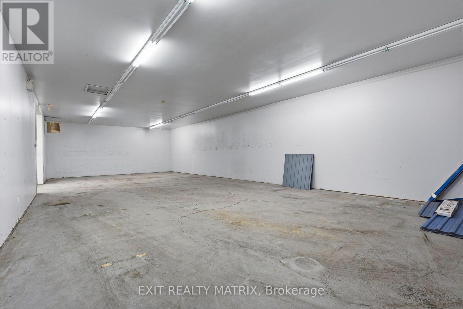 699 NOTRE DAME ROAD, Ottawa. Luxury613. By Peter Sagos - Image 23