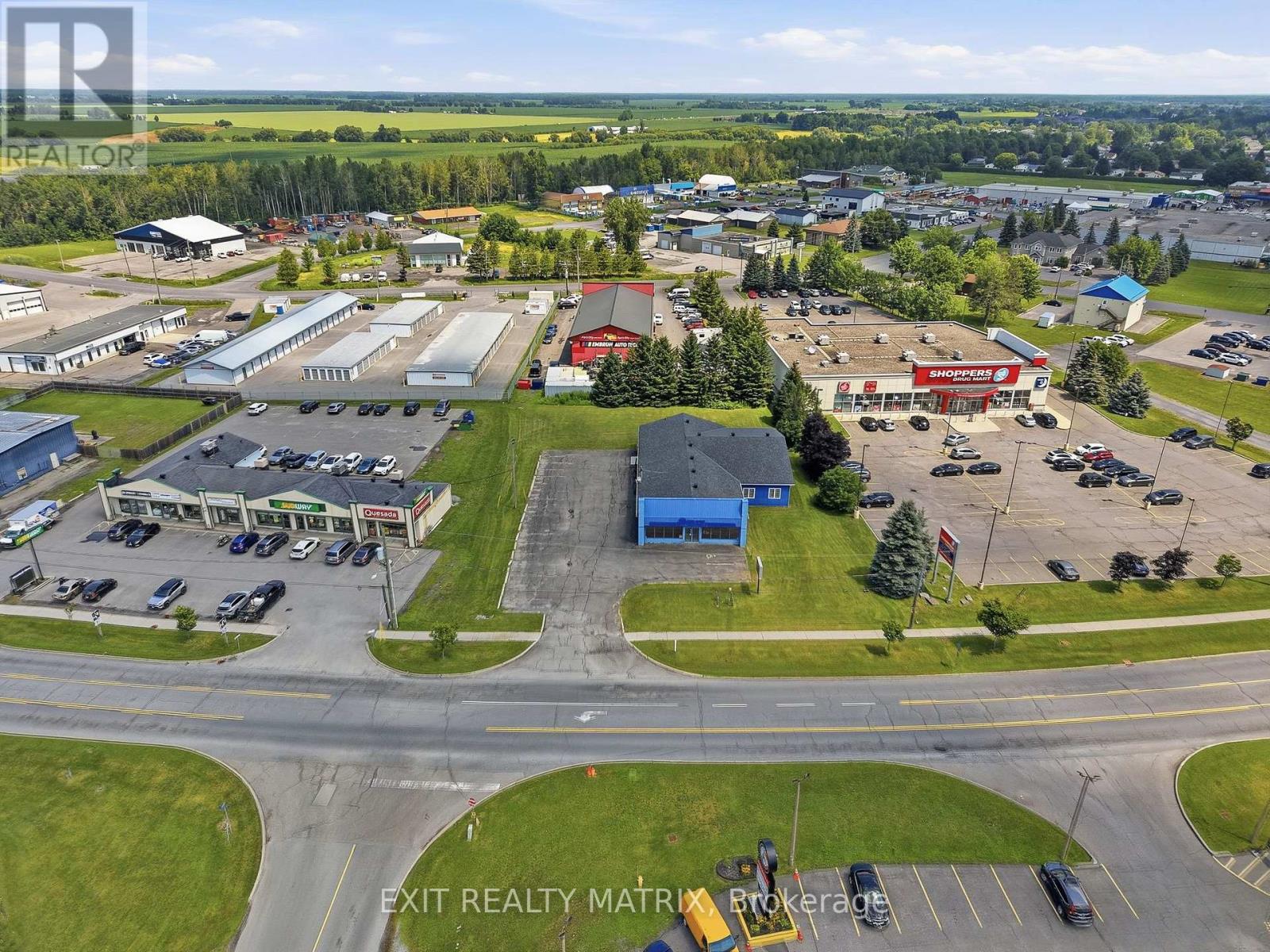 699 NOTRE DAME ROAD, Ottawa. Luxury613. By Peter Sagos - Image 35
